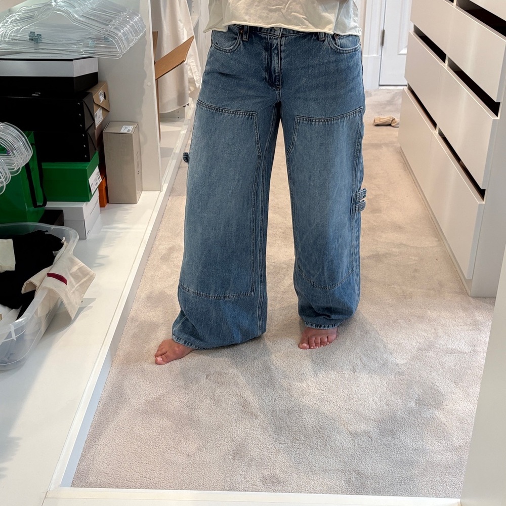 Alice and Olivia Trish Low rise Carpenter Jean - Picture 10 of 10